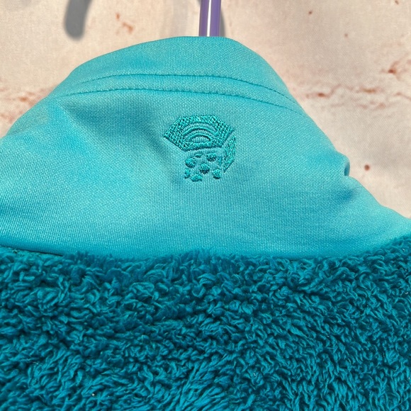 Mountain hardwear fuzzy jacket womens small teal pockets full zip up warm - Picture 8 of 12